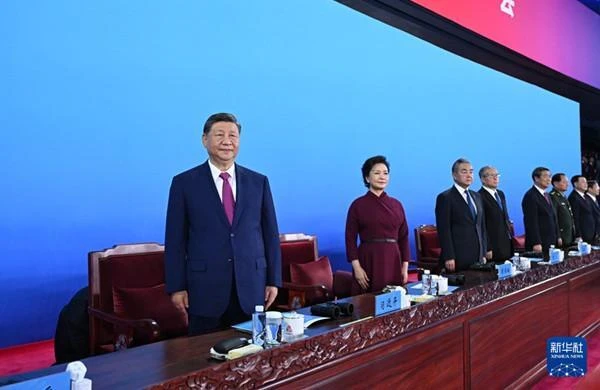 第十五届全国运动会在广东广州隆重开幕 习近平出席开幕式并宣布运动会开幕